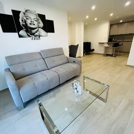 Apartamento 3 Etoiles A 100 Metres De La